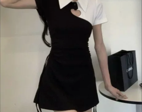 松本丧丧家裙子，性感风，本人太瘦不太撑得起...