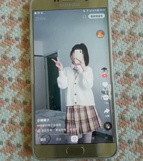三星note5 9.5成新 完好无...
