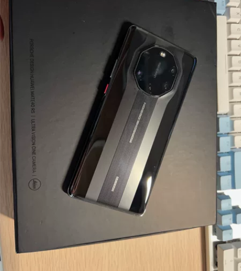 华为 Mate40 RS 保时捷设计 5G...
