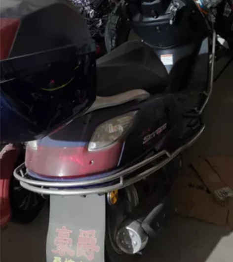 车已出,留帖纪念 铃木天玉125油摩托车...