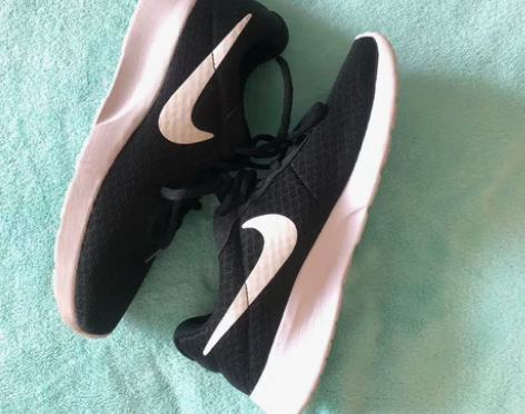 NIKE运动鞋（夏款）[呲牙] 37码～正...
