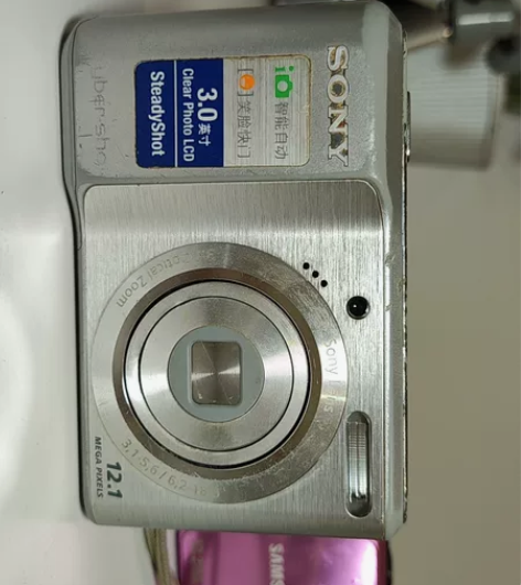七五新 索尼S2100 银色 ccd.数码...