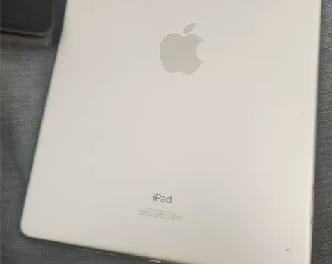 自用iPad,便宜出 感兴趣的话点“我想要...