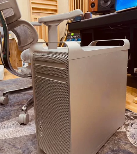 2010年中 MACPro台式机  12核...