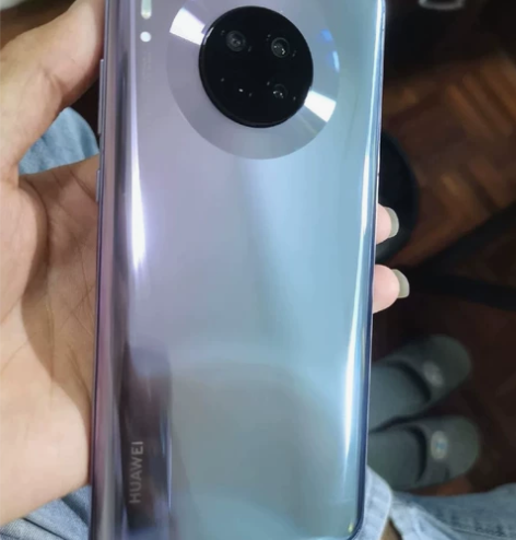 低价出售华为mate30,5G手机,8+1...