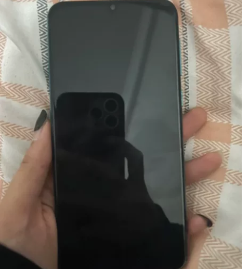 换手机啦，出华为nova5 绿色，内存是8...