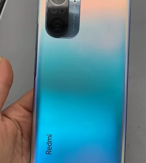 红米k40手机8+256G内存 感兴趣的话...