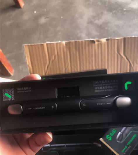黑鲨游戏肩键  黑鲨手机通用版游戏肩键 带...
