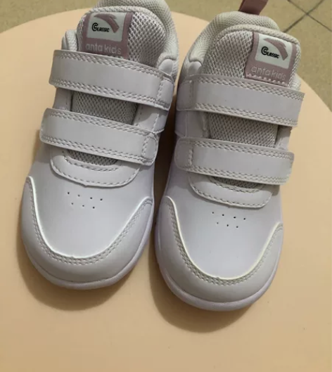 安踏儿童运动鞋女 24码小童鞋全新保正员工...