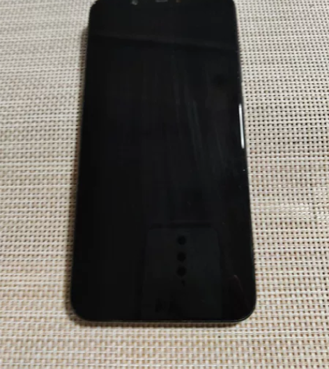 小米8,6+128g 编号3950一分价钱...