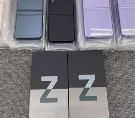 三星z flip 3 内存8+128  5...