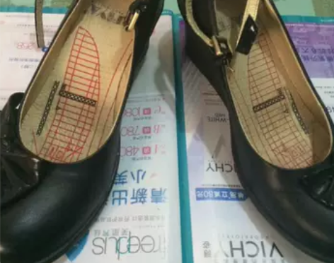 SAFIYA索菲亚真牛皮蝴蝶结坡跟高跟单鞋...