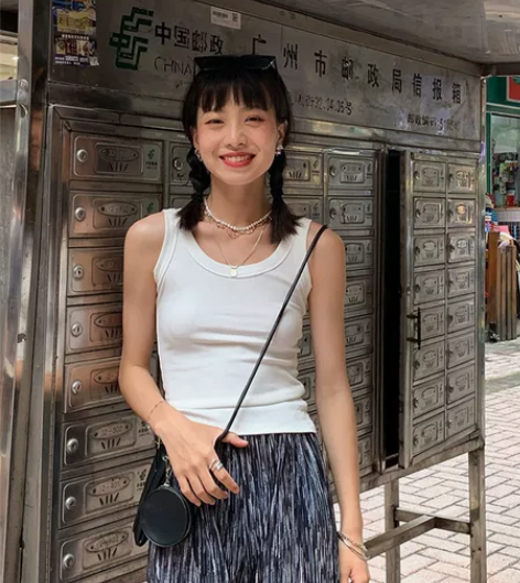 女夏季内搭打底黑白色吊带遮副乳上衣外穿针织...