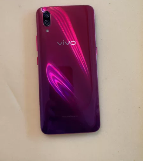 vivoX23 8+128G内存手机正常成...