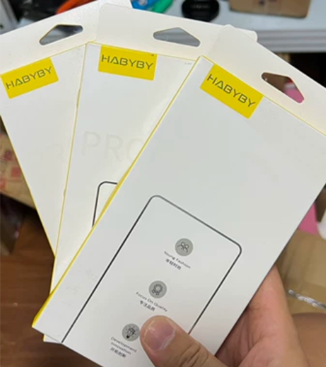 Iphone13pro钢化膜，全新未拆封数...