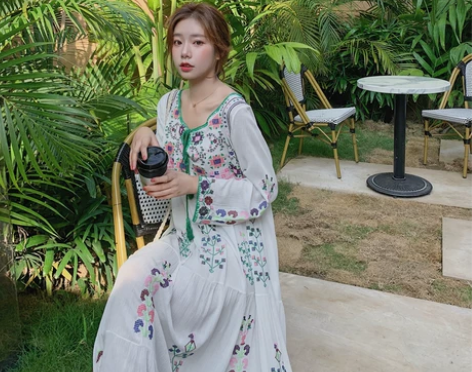 云南民族风女装大理旅游衣服女波西米亚长裙宽...