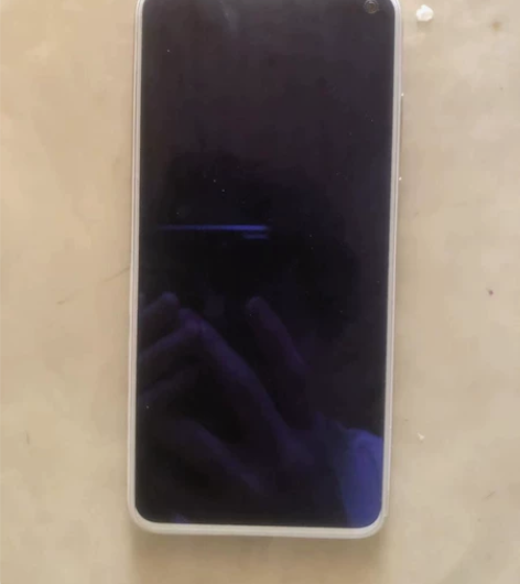 魅族17pro。 8+128。 纯白面板,...