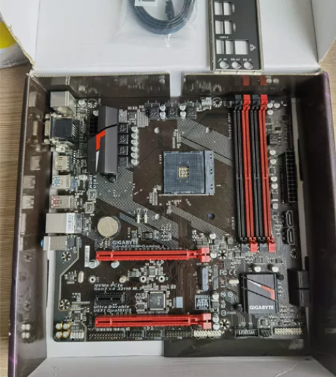 技嘉AB350M GAMING 3主板,可...
