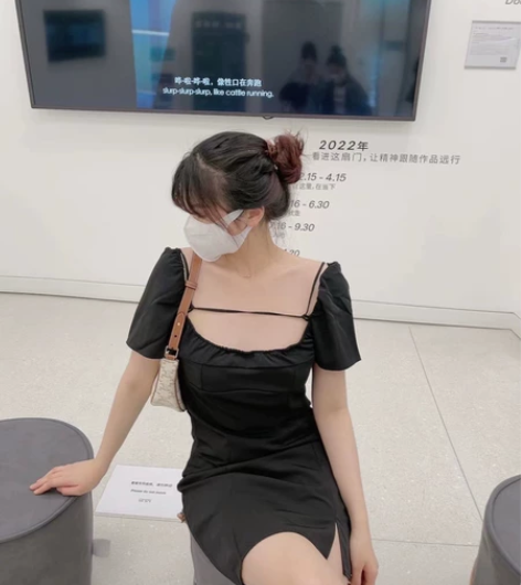 全新THIRTEEN C纯欲小黑裙2022...