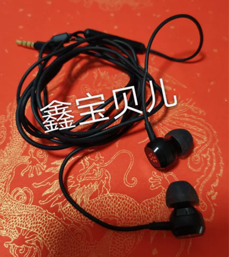 黑莓耳机  wh60耳机 正品，成色好，3...