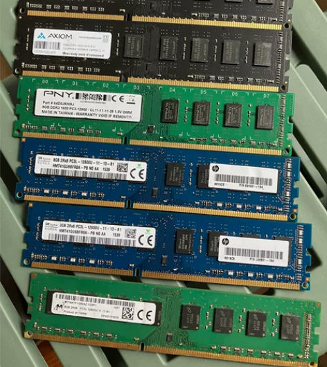6根8G DDR3台式内存 实物图,正常使...