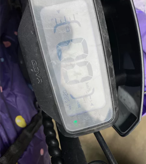 小牛电动自行车,锂电池版,续航40公里 目...