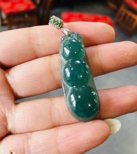 全新 ,翡翠玉雕,全部A货,可提供第三方检...