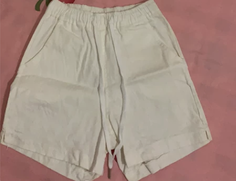 短裤裙子小中码可穿，衣服小中大码都可以穿，...
