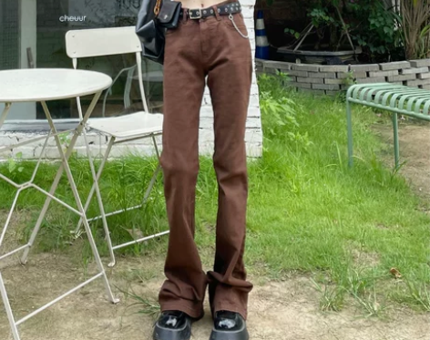 高腰微喇叭牛仔裤女春装2022年新款美式复...