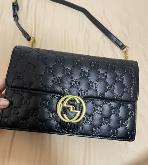 不是正品!!古驰Gucci女士单肩斜挎包女...