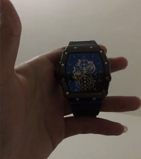 手表手表手表，就是不会走，换个电池就好了，...