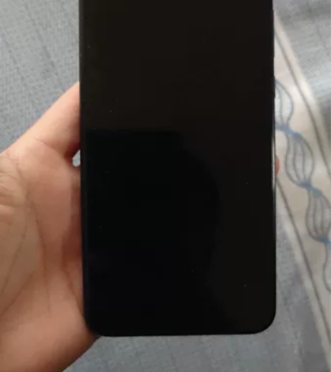 华为麦芒8.内存6+128g 成色如图，机...