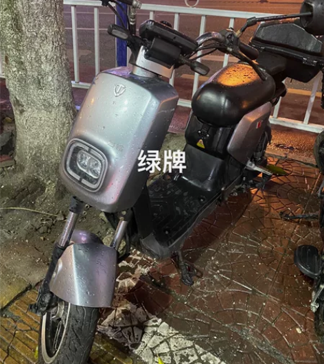 台铃锂电池不需要驾驶证的电动车,锂电池可以...