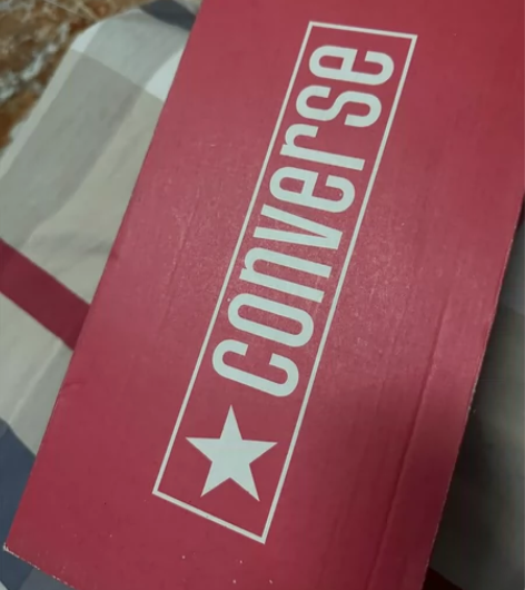匡威1970s白色出售,微瑕,买小 感兴趣...