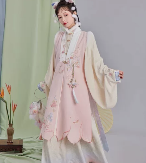 七月夕明制汉服 莳花复刻 双面呢改良绣花比...