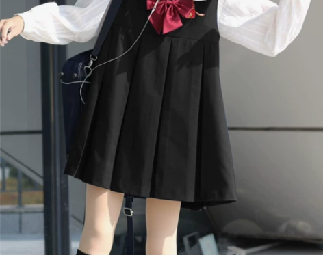 JK制服幼稚园刺绣卡奶裙半腰jk裙子背带裙...