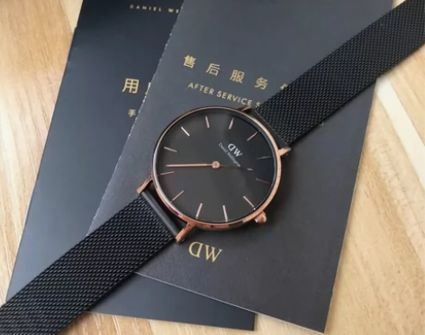 全新Dw手表钢带的,我不太喜欢,可以当作可...