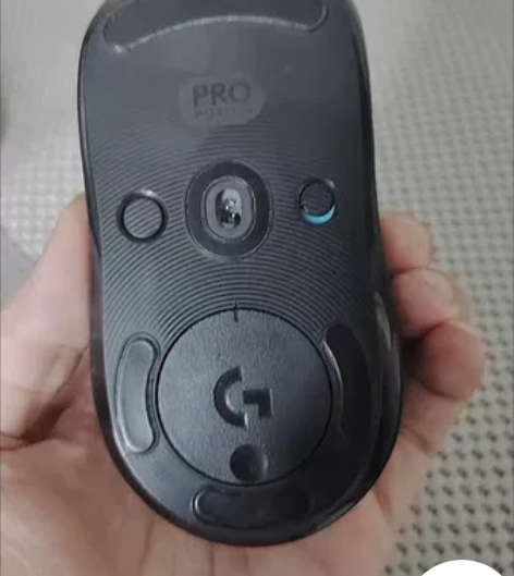 狗屁王一代9新，电脑卖了鼠标闲置很少用，外...