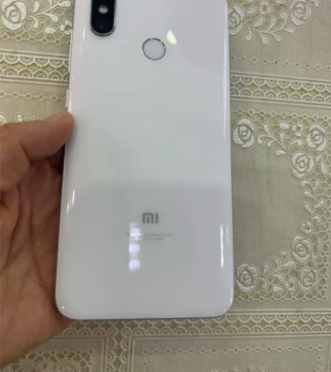 小米8挖矿手机，每天挖500-1400元。...
