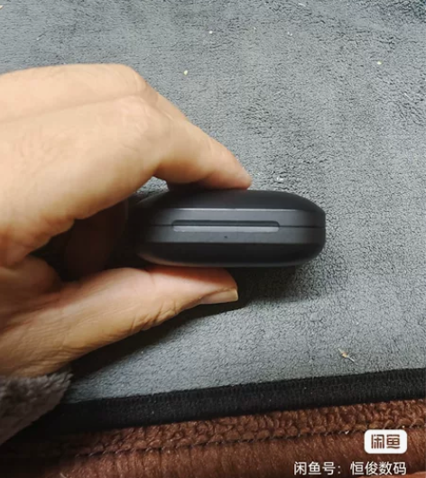 一加budspro 成色9新以上,耳机配...