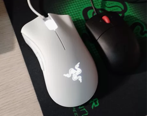 【全新】Razer雷蛇炼狱蝰蛇标准版游戏鼠...
