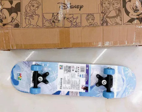 迪士尼(Disney)儿童滑板四轮双翘板 ...