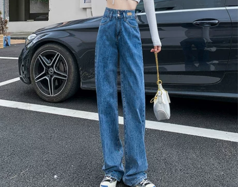 高腰直筒牛仔裤女秋装2021年新款宽松显瘦...