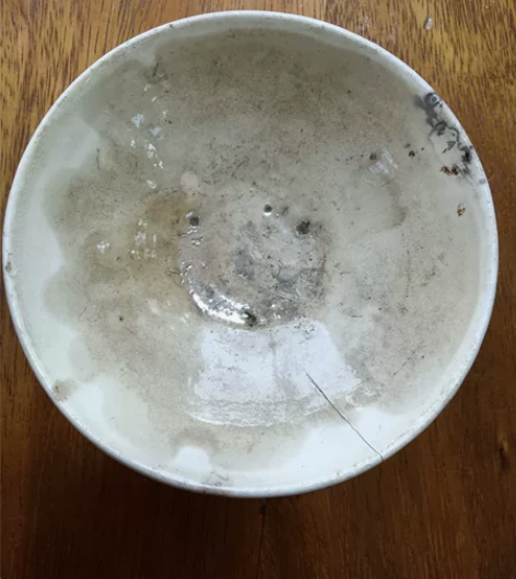 白釉,有冲釉, 感兴趣的话点“我想要”和我...
