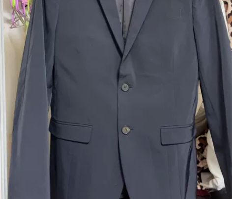 上海CK凯文克莱专柜买的男士西装外套 包正...