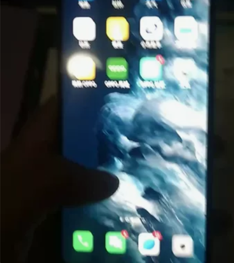 OPPO A55s 小姐姐一手机买来不到一...