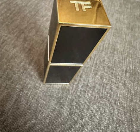 TF80,有哪个女生能把一只口红用完的?余...