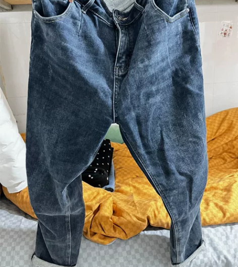 加薄绒牛仔裤,尺码31,适合160斤左右穿...