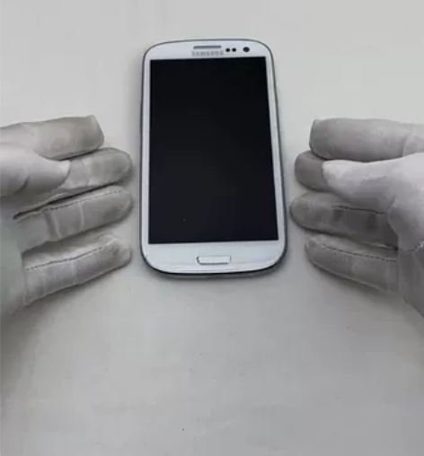 三星GT-l9308天翼版本 银河系列代表...
