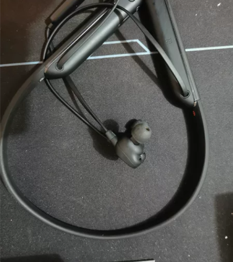 索尼(SONY)WI-1000XM2 颈挂...